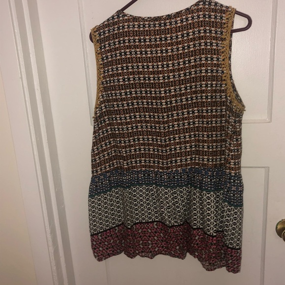 Ranna Gill Tan and Brown Graphic Tank Top 21” pit to pit. 26” length bohemian - Picture 4 of 7